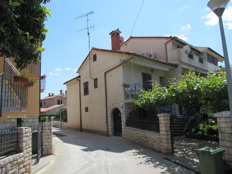 Apartments Milka Rovinj Exterior photo